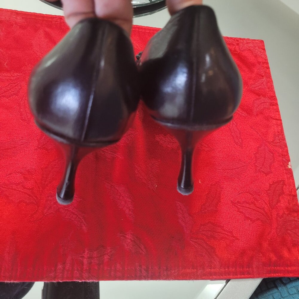 Gucci Black & Silver Leather Low Heels 9.5 - Picture 6 of 7